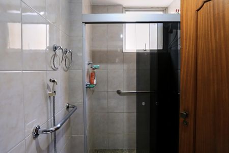 Apartamento à venda com 200m², 5 quartos e 2 vagasBanheiro da Suíte
