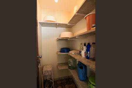 Apartamento à venda com 200m², 5 quartos e 2 vagasDespensa de Serviço