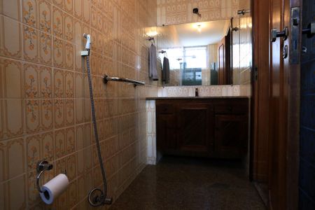 Apartamento à venda com 200m², 5 quartos e 2 vagasBanheiro da Suíte 1