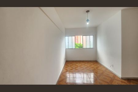 Sala  de apartamento para alugar com 2 quartos, 60m² em Cosme de Farias, Salvador
