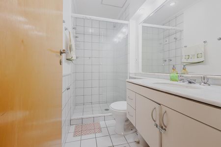 Apartamento para alugar com 35m², 1 quarto e 1 vaga Apartamento para alugar com 35m², 1 quarto e 1 vagaBanheiro da Suíte