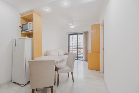 Apartamento para alugar com 35m², 1 quarto e 1 vaga Apartamento para alugar com 35m², 1 quarto e 1 vagaCozinha