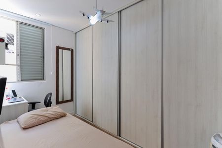 Quarto 2 de apartamento para alugar com 2 quartos, 45m² em Casa Verde Alta, São Paulo