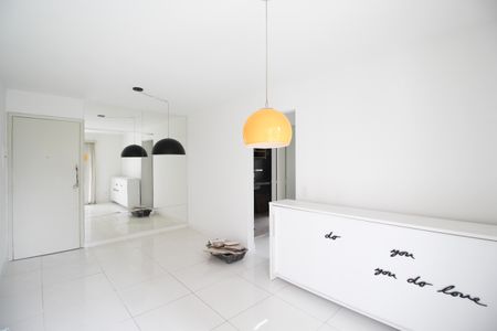 Apartamento à venda com 47m², 1 quarto e 1 vaga Apartamento à venda com 47m², 1 quarto e 1 vagaSala