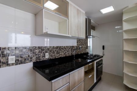 Apartamento para alugar com 83m², 2 quartos e 2 vagas Apartamento para alugar com 83m², 2 quartos e 2 vagasCozinha