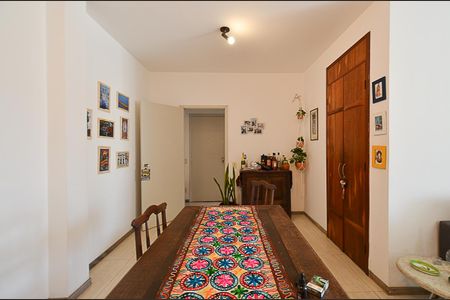 Apartamento à venda com 2 quartos, 110m² em Santo Antônio, Belo Horizonte