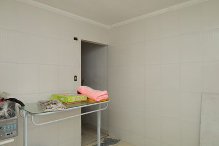 Casa à venda com 90m², 3 quartos e 2 vagasCozinha
