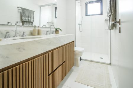 Apartamento à venda com 109m², 3 quartos e 2 vagasBanheiro da Suíte