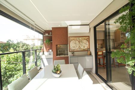 Apartamento à venda com 109m², 3 quartos e 2 vagasSacada