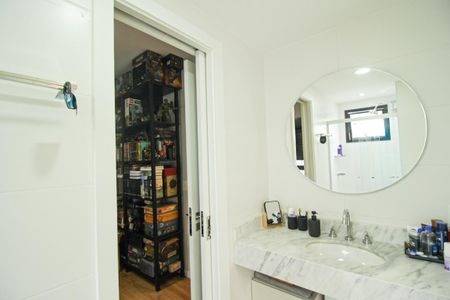 Apartamento à venda com 109m², 3 quartos e 2 vagasBanheiro da Suíte 2