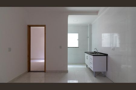 Apartamento para alugar com 38m², 2 quartos e sem vaga Apartamento para alugar com 38m², 2 quartos e sem vagaCozinha e Área de Serviço