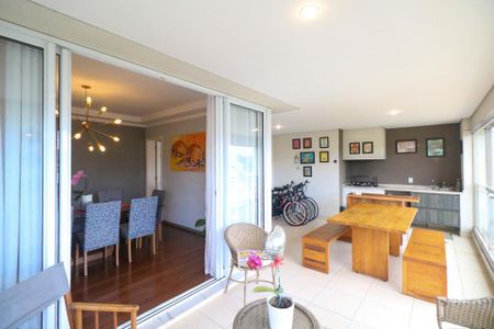 Apartamento à venda com 186m², 4 quartos e 3 vagasVaranda Gourmet