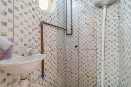 Banheiro de casa para alugar com 1 quarto, 28m² em Vila Sao Silvestre, Barueri