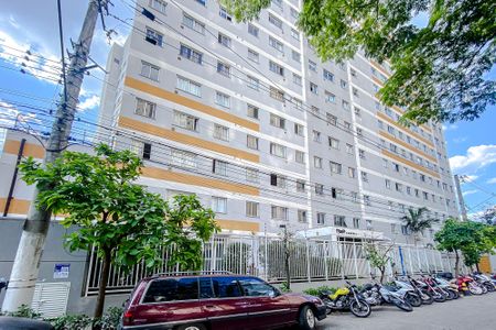 Apartamento para alugar com 34m², 2 quartos e sem vaga Apartamento para alugar com 34m², 2 quartos e sem vagaFachada