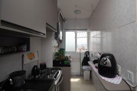 Apartamento à venda com 43m², 2 quartos e 1 vaga Apartamento à venda com 43m², 2 quartos e 1 vagaCozinha / Área de Serviço