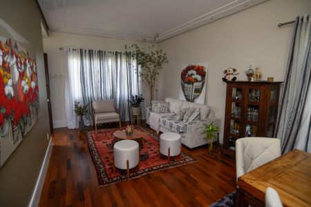 Casa de condomínio para alugar com 260m², 3 quartos e 2 vagas Casa de condomínio para alugar com 260m², 3 quartos e 2 vagasSala