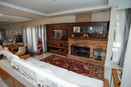 Casa de condomínio para alugar com 260m², 3 quartos e 2 vagas Casa de condomínio para alugar com 260m², 3 quartos e 2 vagasSala de TV