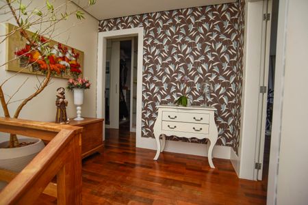 Casa de condomínio para alugar com 260m², 3 quartos e 2 vagas Casa de condomínio para alugar com 260m², 3 quartos e 2 vagasCorredor