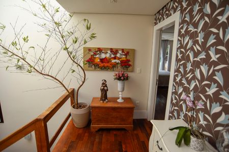 Casa de condomínio para alugar com 260m², 3 quartos e 2 vagas Casa de condomínio para alugar com 260m², 3 quartos e 2 vagasCorredor