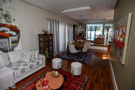 Casa de condomínio para alugar com 260m², 3 quartos e 2 vagas Casa de condomínio para alugar com 260m², 3 quartos e 2 vagasSala