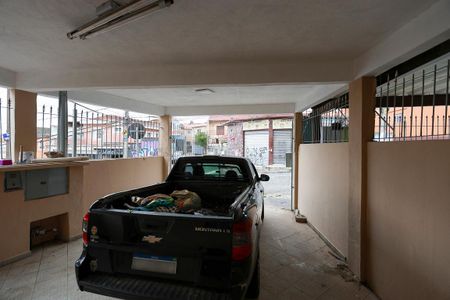 Casa à venda com 100m², 4 quartos e 2 vagas Casa à venda com 100m², 4 quartos e 2 vagasVista da sala de estar