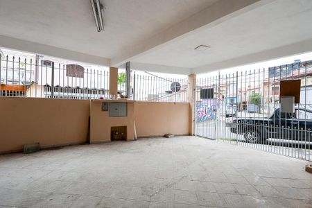 Casa à venda com 100m², 4 quartos e 2 vagas Casa à venda com 100m², 4 quartos e 2 vagasGaragem