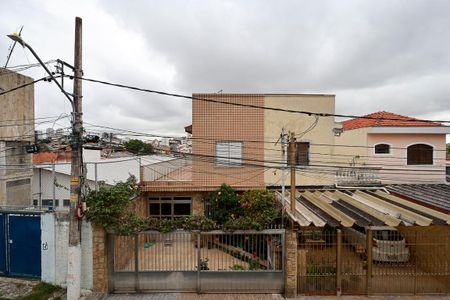 Casa à venda com 100m², 4 quartos e 2 vagas Casa à venda com 100m², 4 quartos e 2 vagasVista do quarto 2