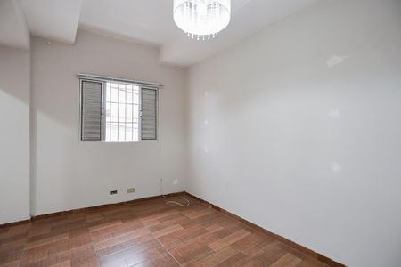 Casa à venda com 100m², 4 quartos e 2 vagas Casa à venda com 100m², 4 quartos e 2 vagasSuíte