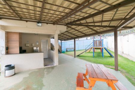 Apartamento para alugar com 69m², 3 quartos e sem vaga