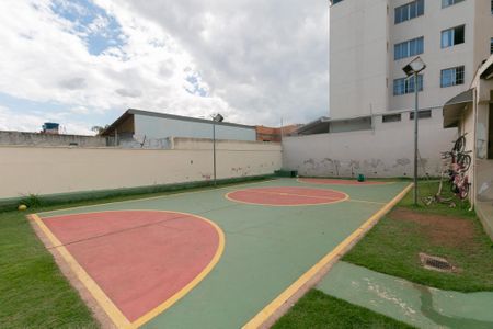 Apartamento para alugar com 69m², 3 quartos e sem vaga