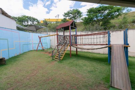 Apartamento para alugar com 69m², 3 quartos e sem vaga