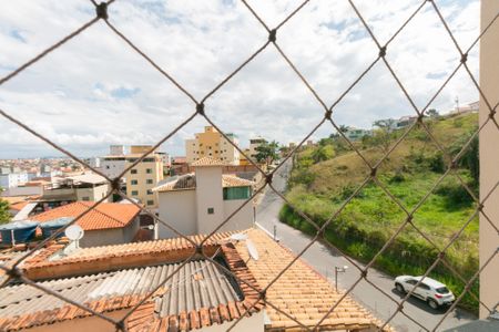 Apartamento para alugar com 69m², 3 quartos e sem vaga