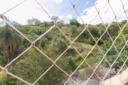 Apartamento para alugar com 69m², 3 quartos e sem vaga