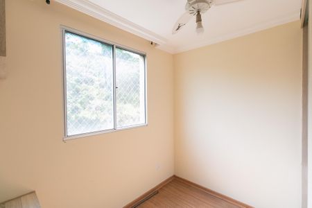 Apartamento para alugar com 69m², 3 quartos e sem vaga