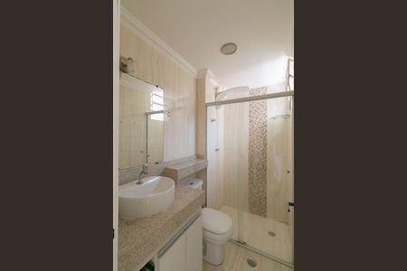 Apartamento para alugar com 69m², 3 quartos e sem vaga