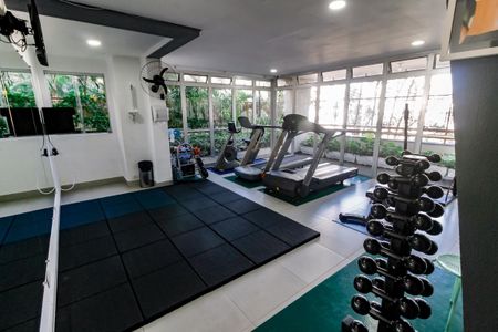 Apartamento à venda com 56m², 2 quartos e 2 vagas Apartamento à venda com 56m², 2 quartos e 2 vagasÁrea comum - Academia