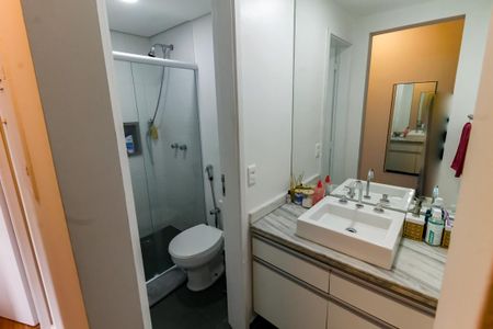 Apartamento à venda com 56m², 2 quartos e 2 vagas Apartamento à venda com 56m², 2 quartos e 2 vagasBanheiro