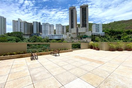 Apartamento à venda com 94m², 3 quartos e 2 vagasÁrea comum - Pátio