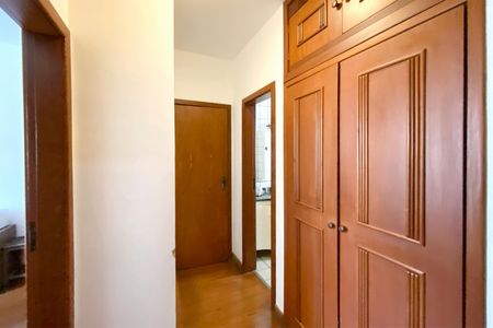 Apartamento à venda com 94m², 3 quartos e 2 vagasCorredor