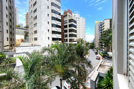 Apartamento à venda com 94m², 3 quartos e 2 vagasVista do Quarto 3