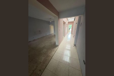 Casa à venda com 160m², 3 quartos e 2 vagasÁrea Externa