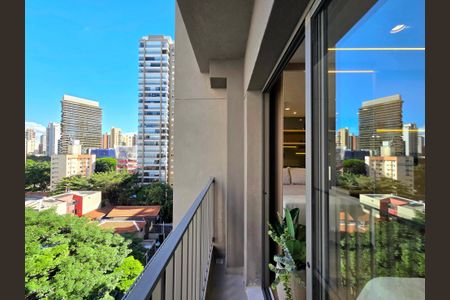 Studio para alugar com 24m², 1 quarto e sem vaga Studio para alugar com 24m², 1 quarto e sem vagaVaranda