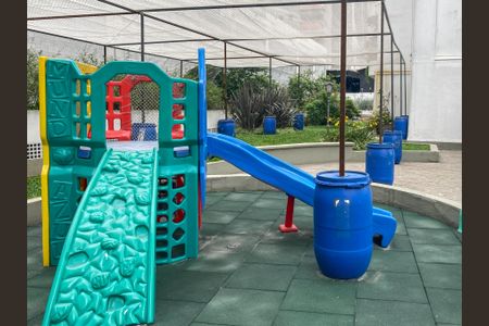Apartamento para alugar com 52m², 1 quarto e 1 vaga Apartamento para alugar com 52m², 1 quarto e 1 vagaÁrea comum - Playground