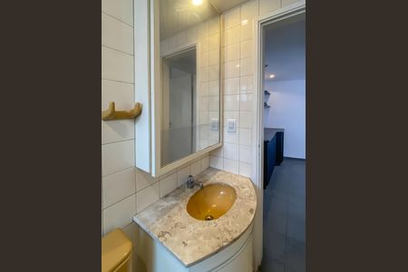 Apartamento para alugar com 52m², 1 quarto e 1 vaga Apartamento para alugar com 52m², 1 quarto e 1 vagaBanheiro