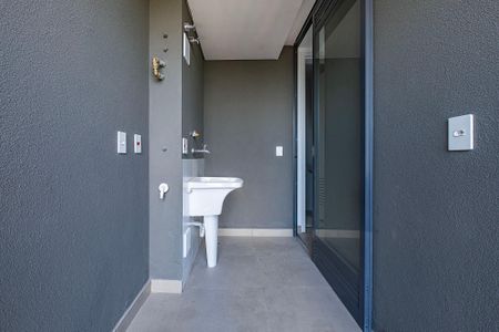 Apartamento à venda com 178m², 3 quartos e 2 vagas Apartamento à venda com 178m², 3 quartos e 2 vagasÁrea de Serviço