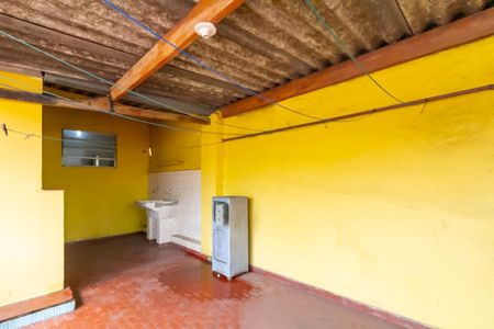 Casa à venda com 297m², 2 quartos e 1 vagaÁrea de Serviço 2