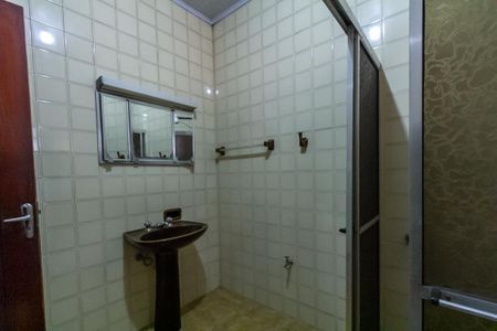 Casa à venda com 297m², 2 quartos e 1 vagaBanheiro 1