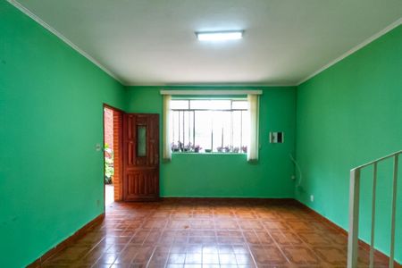 Casa à venda com 297m², 2 quartos e 1 vagaSala