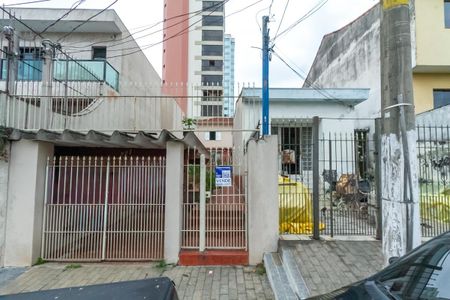 Casa à venda com 297m², 2 quartos e 1 vagaFachada