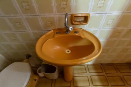 Casa à venda com 297m², 2 quartos e 1 vagaBanheiro 2